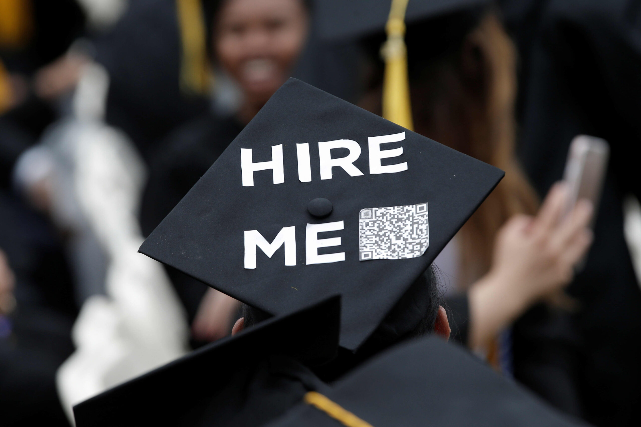 Leadership Skills that Help You Land a Job After College