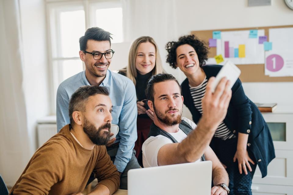 Four powerful lessons leaders can give their employees
